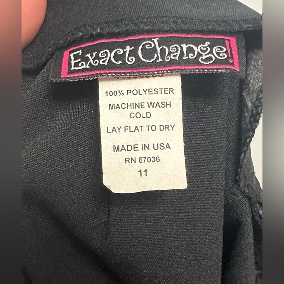 Y2K Juniors Skirt with Metal Accent - Size 11 - Picture 8 of 8